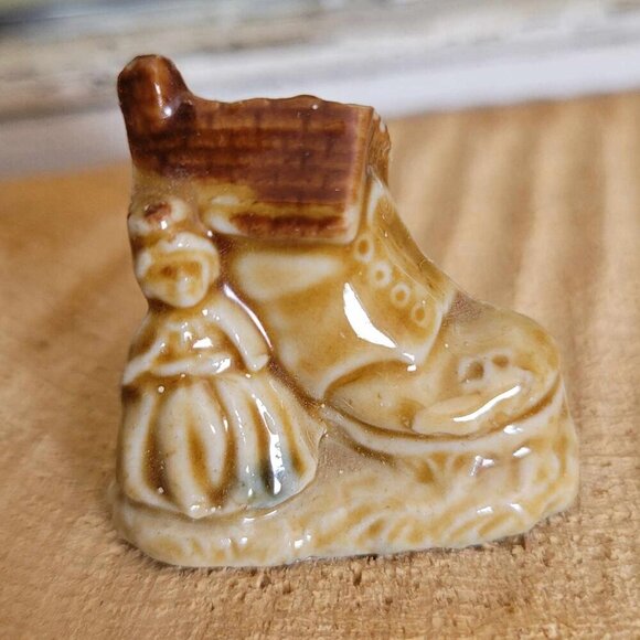 Vintage Wade Red Rose Tea Whimsies Collection Nursery Rhyme Figurines - Picture 12 of 16